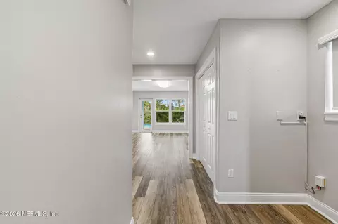 Entry Way - 123 Sunset Cir S, Saint Augustine Beach, FL 32080 photo 3 of 8