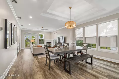 Dining - 123 Sunset Cir S, Saint Augustine Beach, FL 32080 photo 2 of 4