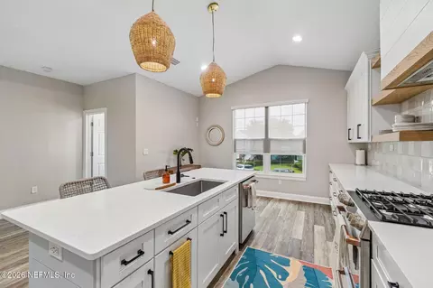 Kitchen - 123 Sunset Cir S, Saint Augustine Beach, FL 32080 photo 8 of 11