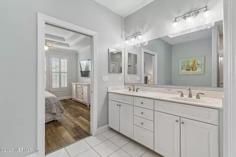 Bath - 123 Sunset Cir S, Saint Augustine Beach, FL 32080 photo 2 of 10