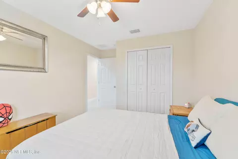 Bedroom - 219 Deerfield Glen Dr, Saint Augustine, FL 32086 photo 6 of 8