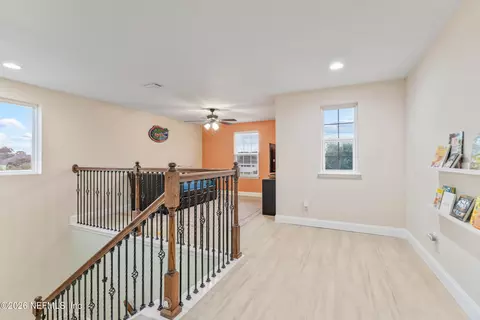 Entry Way - 219 Deerfield Glen Dr, Saint Augustine, FL 32086 photo 4 of 5