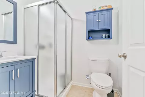Bath - 219 Deerfield Glen Dr, Saint Augustine, FL 32086 photo 2 of 3