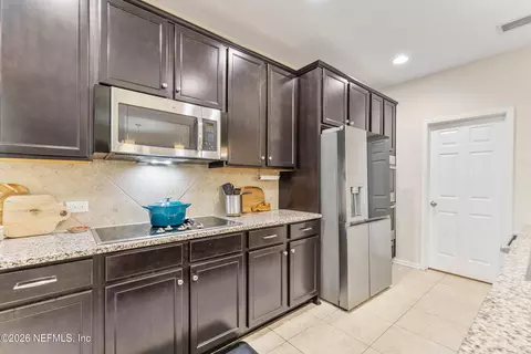 Kitchen - 219 Deerfield Glen Dr, Saint Augustine, FL 32086 photo 3 of 3