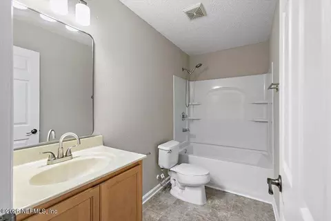 Bath - 364 Bostwick Cir, Saint Augustine, FL 32092 photo 3 of 3