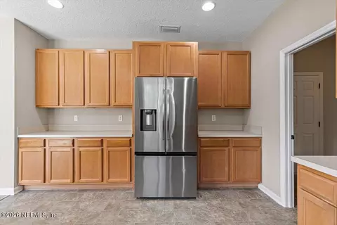 Kitchen - 364 Bostwick Cir, Saint Augustine, FL 32092 photo 2 of 3