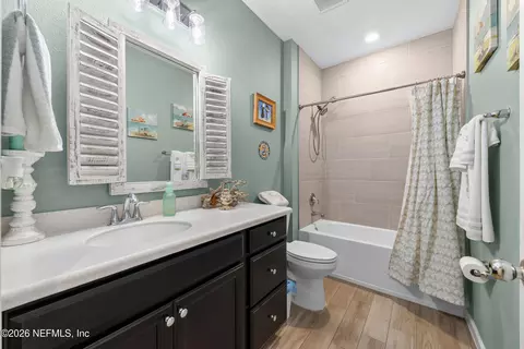 Bath - 20 Tintamarre Dr, Saint Augustine, FL 32092 photo 5 of 5