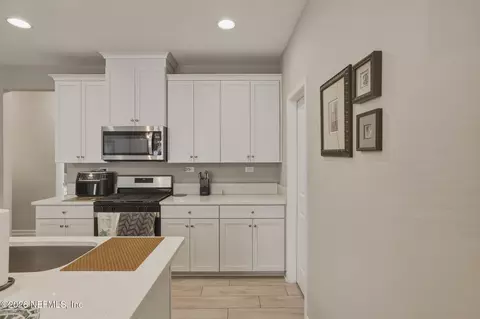 Kitchen - 56 Ben Ct, Saint Augustine, FL 32092 photo 3 of 5