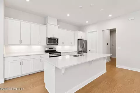 Kitchen - 80 Walnut Glen Ct, Saint Johns, FL 32259 photo 2 of 2