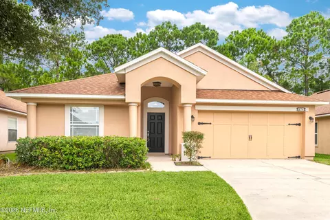 274 Brookchase Ln W, Jacksonville, FL 32225