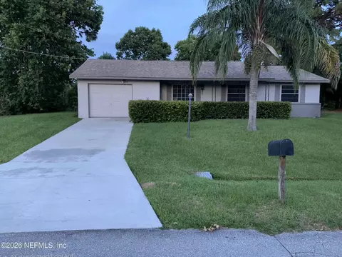 2081 SW Gemini Ln, Port Saint Lucie, FL 34984