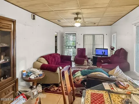 Living - 137 Blanco St, Saint Augustine, FL 32084 photo 4 of 4