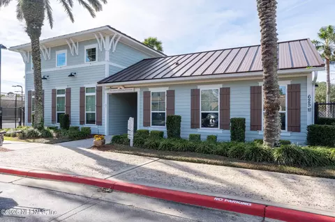 Exterior - 585 Market St, Saint Augustine, FL 32095 photo 5 of 6