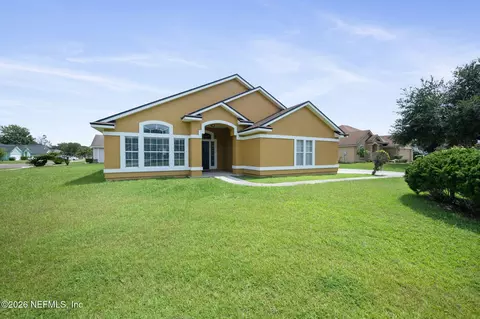 10361 Red Tip Rd, Jacksonville, FL 32218