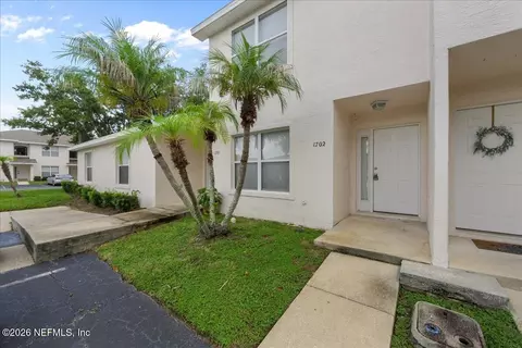 1702 Long Branch Pl, Port Orange, FL 32129