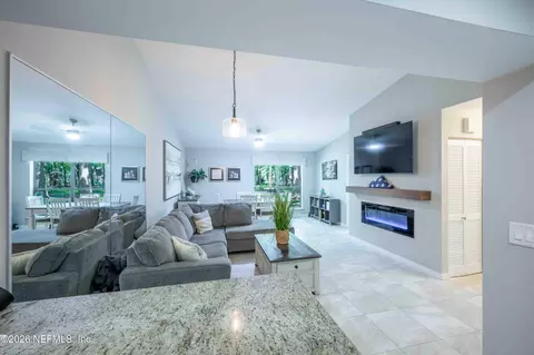 10413 Big Tree Cir E, Jacksonville, FL 32257