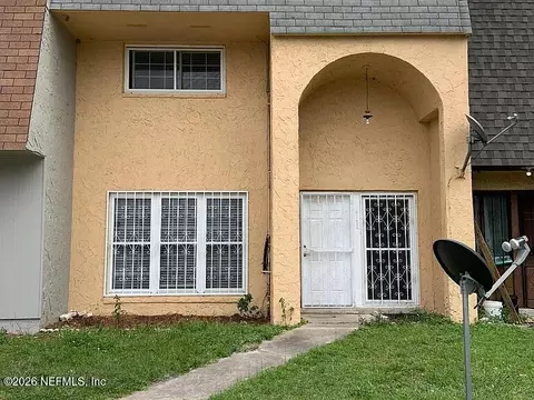 6135 Tuscony Cir, Jacksonville, FL 32277