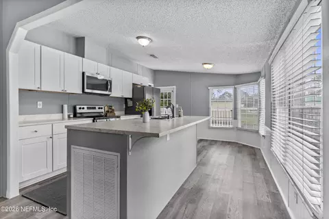 375 Rutha Mae Brown Dr, Baldwin, FL 32234 photo 8