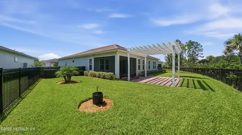 Exterior - 352 Rustic Mill Dr, Saint Augustine, FL 32092 photo 8 of 13