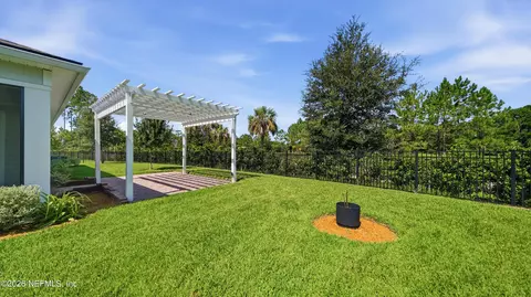 Exterior - 352 Rustic Mill Dr, Saint Augustine, FL 32092 photo 9 of 13