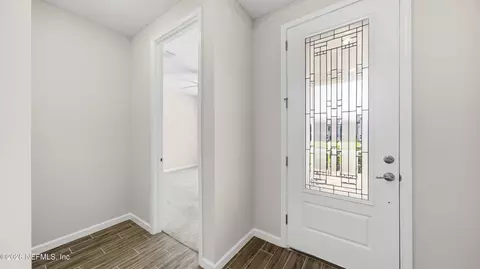 Entry Way - 352 Rustic Mill Dr, Saint Augustine, FL 32092 photo 5 of 12