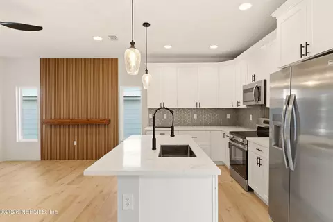 Kitchen - 18 E Park Ave, Saint Augustine, FL 32084 photo 4 of 4