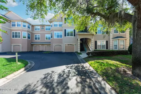 13810 Sutton Park Dr #835, Jacksonville, FL 32224