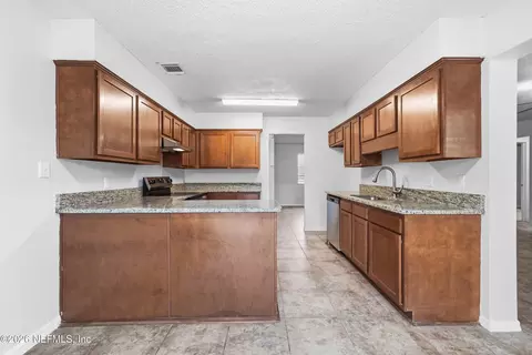 Kitchen - 1631 Windhaven Dr E, Jacksonville, FL 32225 photo 3 of 3