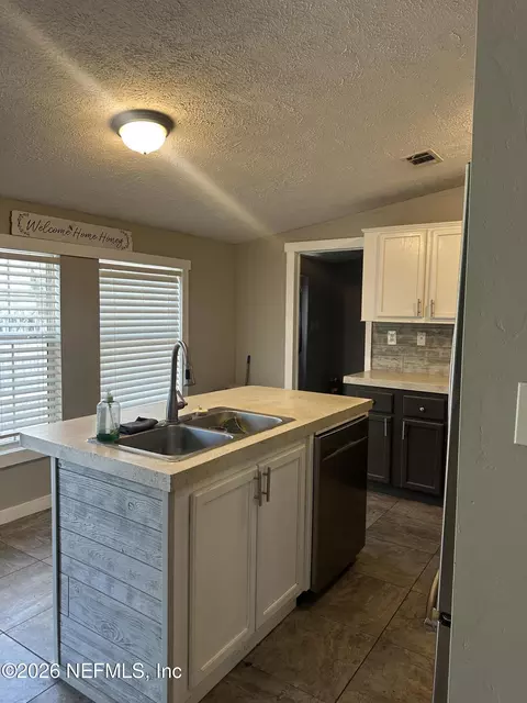 101 W Strickland Rd, Interlachen, FL 32148 photo 23