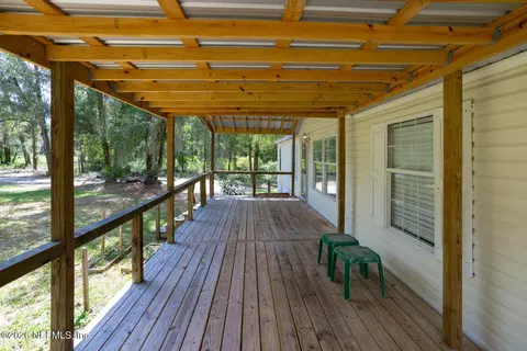 101 W Strickland Rd, Interlachen, FL 32148 photo 21