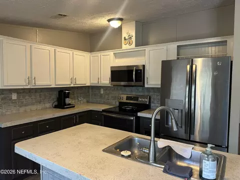 101 W Strickland Rd, Interlachen, FL 32148 photo 24