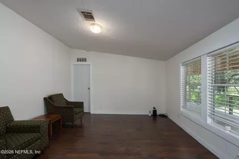 101 W Strickland Rd, Interlachen, FL 32148 photo 7
