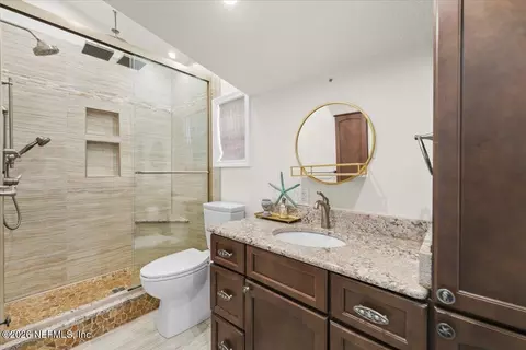 Bath - 6880 Middleton Ave, Saint Augustine, FL 32080 photo 2 of 3