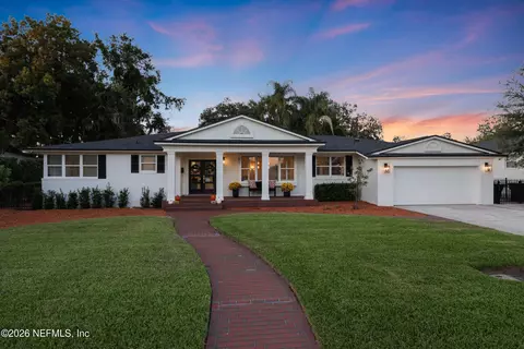 833 Waterman Rd N, Jacksonville, FL 32207