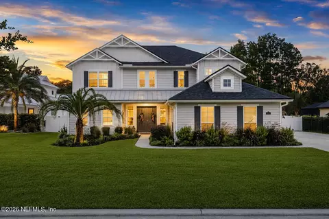 3323 Southern Oaks Dr, Green Cove Springs, FL 32043