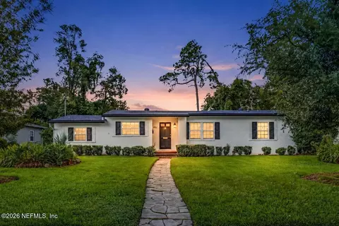 4152 Trieste Pl, Jacksonville, FL 32244