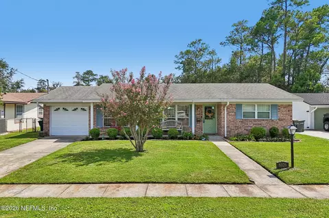 6026 Chevy Dr, Jacksonville, FL 32216