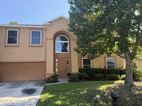 13687 Devan Lee Dr N, Jacksonville, FL 32226