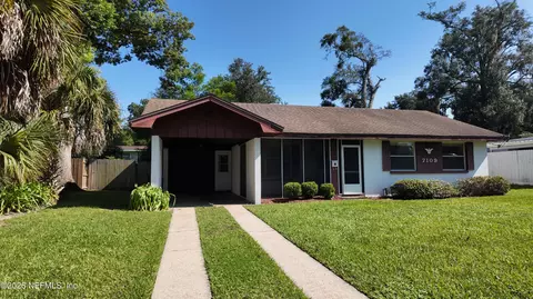7109 Hallock St, Jacksonville, FL 32211