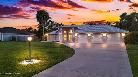 245 Crystal Cove Dr, Palatka, FL 32177