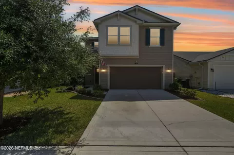 37 Vicksburg Dr, Saint Johns, FL 32259
