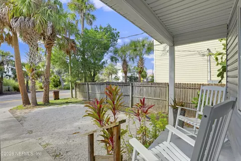 Exterior - 237 Riberia St, Saint Augustine, FL 32084 photo 2 of 4