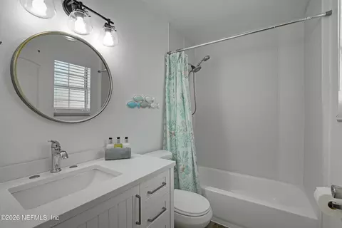 Bath - 237 Riberia St, Saint Augustine, FL 32084 photo 3 of 3