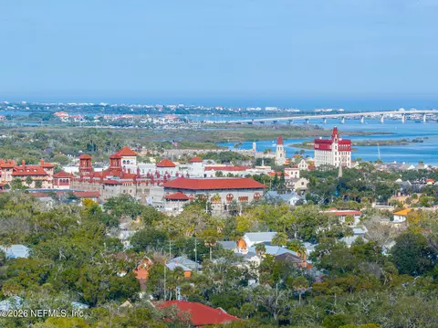 View/Area - 237 Riberia St, Saint Augustine, FL 32084 photo 10 of 11