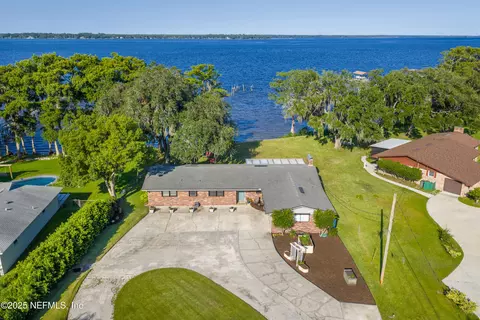 3217 River Rd, Green Cove Springs, FL 32043