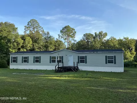 5206 Silver Lake Dr UNIT 2, Palatka, FL 32177