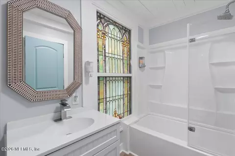 Bath - 57 Dumas St, Saint Augustine, FL 32084 photo 1 of 1