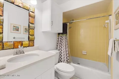 Bath - 212 Kenan St, Saint Augustine, FL 32080 photo 1 of 2