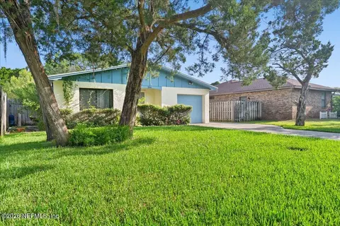 Exterior - 206 Kenan St, Saint Augustine, FL 32080 photo 1 of 5