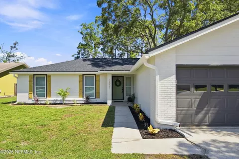 3821 Olympic Ln, Jacksonville, FL 32223